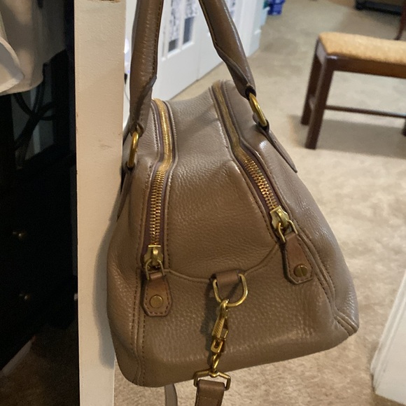 J Crew Medium Biennial Leather Satchel
Warm Ash - Picture 3 of 8